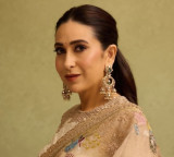 Karisma Kapoor says she loved Neelam Kothari's dance, recalls audience throwing coins during 'Paap Ki Duniya’