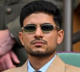 Shubman Gill with Sachin Tendulkar and wife at Wimbledon viral photos