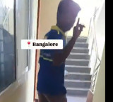 Flipkart delivery agent enters house for toilet and behaves obscenely in front of woman