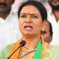 DK Aruna slams Telangana CM KCR and Minister Harish Rao