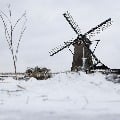 Dutch hit by first snowstorm in a decade