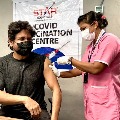 Actor Nagarjun takes Covid vaccine