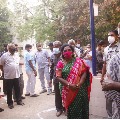 Telangana Governor Tamilisai cast her vote in Tamil Nadu