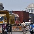 Maharashtra Trade Unions Warns to Open shops from Monday