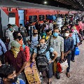 Mumbai railway stations flooded with passengers due to janata curfew