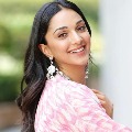 Kiara Adwani in Hindi remake of Aparichitudu 