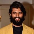 Vijay Deverakonda  talks about precautions to take if you have COVID19 symptoms