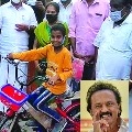 Tamilnadu CM MK Stalin send a gift to Madhurai kid