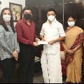  Sun network donates ten crores to Tamilnadu CM Relief Fund