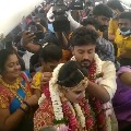  Madurai couple weds in mid air