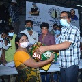 kalamathalli chedodu distributed essential goods to cine workers