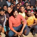 pawan kalyan pic goes viral