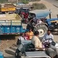 UP Farmers Stopped at Haryana Border