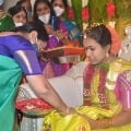 KCR Wife Gifted Diamond Necles to Pratyusha