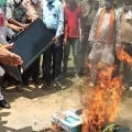 Agra people setting fire to China products