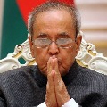 Pranab Mukherjee Blames Sonia Gandhi and Manmohan Singh