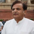 Doctors shifts corona infected Ahmed Patel to ICU