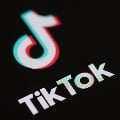 Bloomberg says Twitter tries to buy Tik Tok