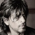 Photo Of Shah Rukh Khans home Covered With Plastic Goes Viral