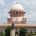 Supreme Court comments on Politicians cases