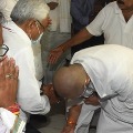 Chirag Paswan Touched Nitish Kumars Feet