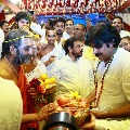 Janasena Chief pawan kalyan visits vijayakeeladri