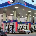 First Time In India Rs 100 For Branded Petrol