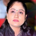 vijayashanti slams kcr