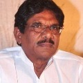 Bharathi Raja criticises Muttaiah Muralitharan