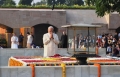 PM Modi paid tributes to Mahatma Gandhi 