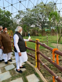Prime Minister inaugurates Sardar Vallabhai Patel Zoological Park