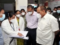 Telangana CS visits Boggulakunta urban Primary health centre