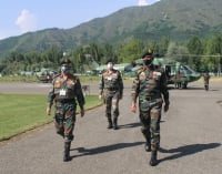 Army Chief reviews the security situation in Kashmir valley