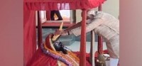 Prime Minister performs Pooja at Jeshoreshwari Kali Shaktipeeth