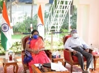 Governor Tamilisai interacts with the consul general of France