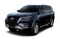 New Fortuner & Legender receive over 5,000 bookings