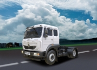 Tata Motors launches the Signa 5525.S – India’s first 4x2 prime mover with highest gross combination weight of 55 tonnes