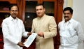 Akbaruddin Owaisi Meets CM KCR