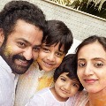 Junior NTR shares a new pic of Holi with family members