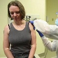 Coronavirus vaccine test underway as US volunteer gets first shot