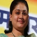 Congress Leader Vijayashanti fires on CM KCR